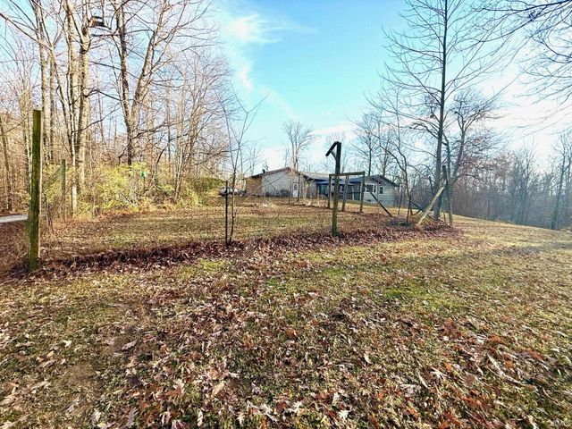 8201 Tilford Rd, Bloomington, IN 47404