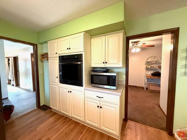 8201 Tilford Rd, Bloomington, IN 47404