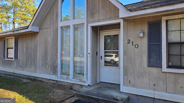 210 Jefferson Park Drive, Macon, GA 31220