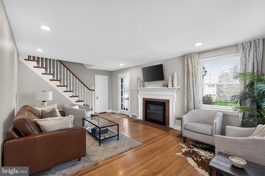 329 LYNBROOKE RD, Springfield, PA 19064 — photo 5