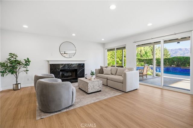29950 Rolling Ridge Drive, Agoura Hills, CA 91301