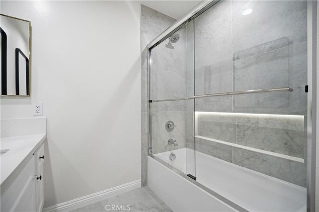 29950 Rolling Ridge Drive, Agoura Hills, CA 91301