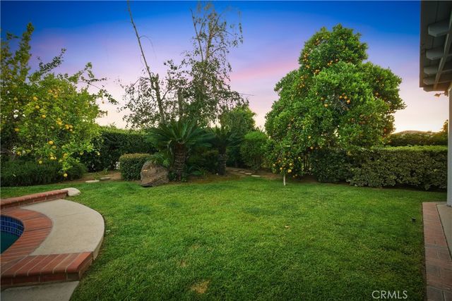 29950 Rolling Ridge Drive, Agoura Hills, CA 91301