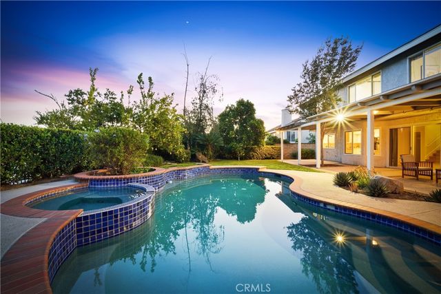 29950 Rolling Ridge Drive, Agoura Hills, CA 91301