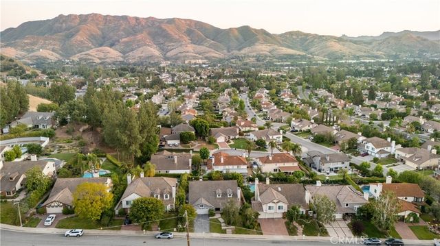 29950 Rolling Ridge Drive, Agoura Hills, CA 91301