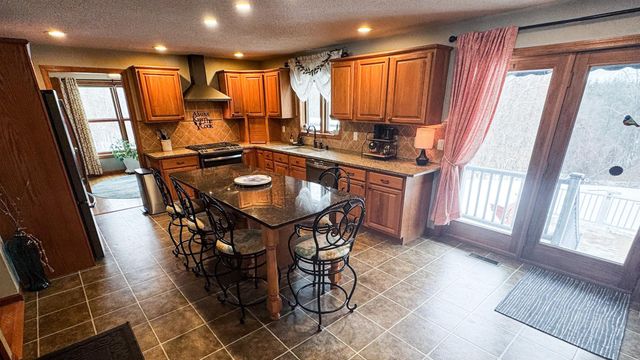 163 Stable Road, Milford, NH 03055