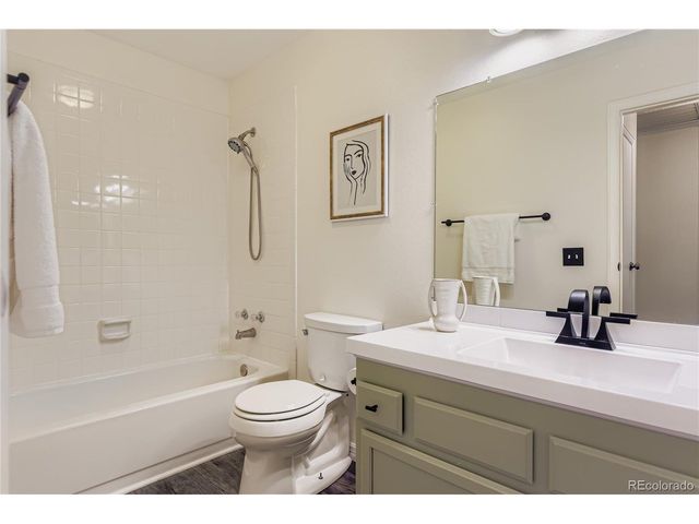 495 Ridgeglen Way, Highlands Ranch, CO 80126