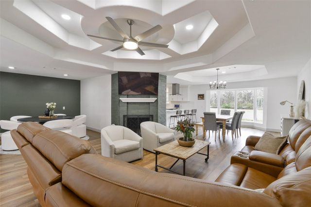 531 Brandon Road, Conroe, TX 77302