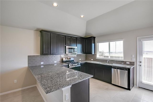 306 Delta CRST, Maxwell, TX 78656