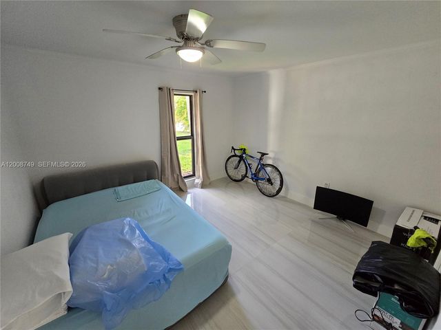 11578 NW 39th Pl, Coral Springs, FL 33065