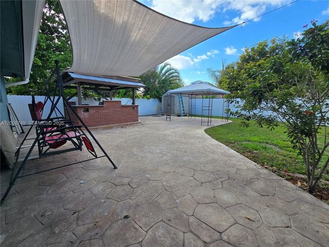 11578 NW 39th Pl, Coral Springs, FL 33065