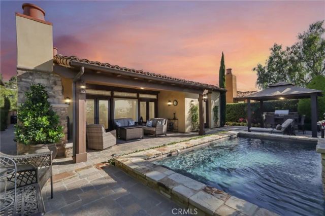 31 Portalon Court, Ladera Ranch, CA 92694