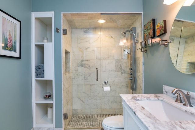 657 Lincoln Avenue, Saint Paul, MN 55105