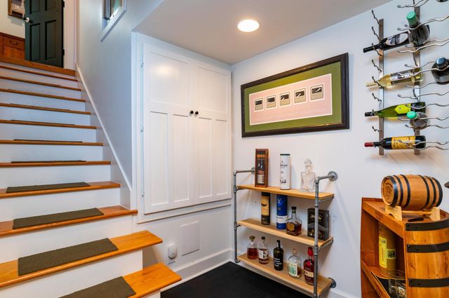 657 Lincoln Avenue, Saint Paul, MN 55105