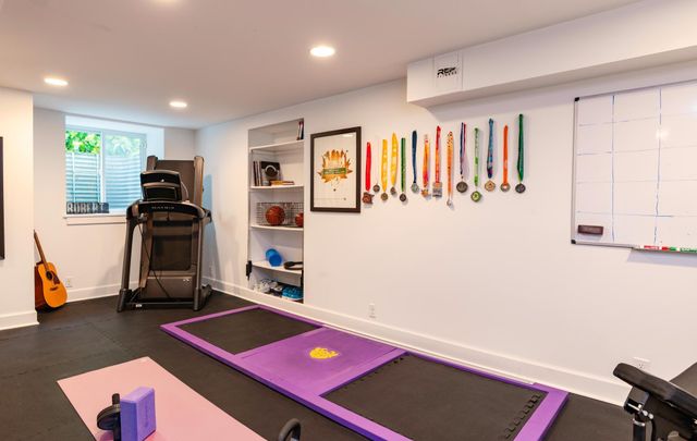 657 Lincoln Avenue, Saint Paul, MN 55105