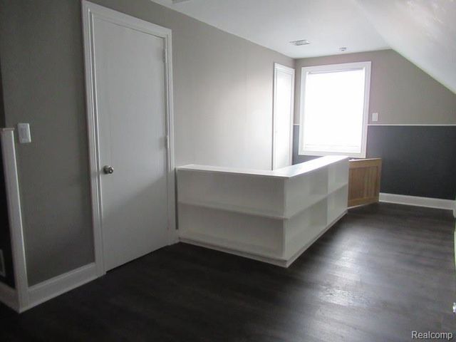 25645 Waldorf Street, Roseville, MI 48066