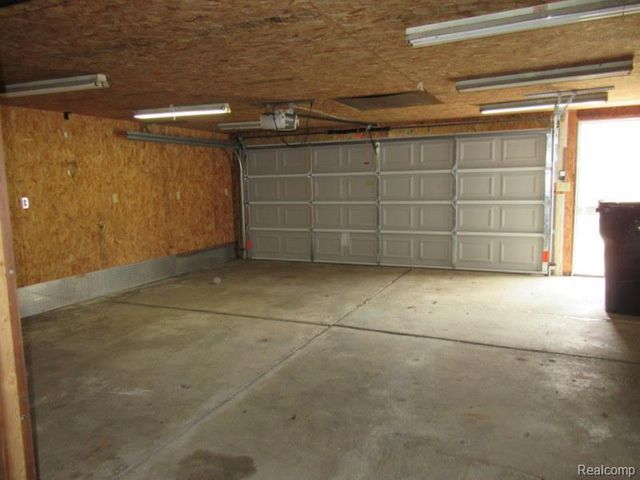 25645 Waldorf Street, Roseville, MI 48066