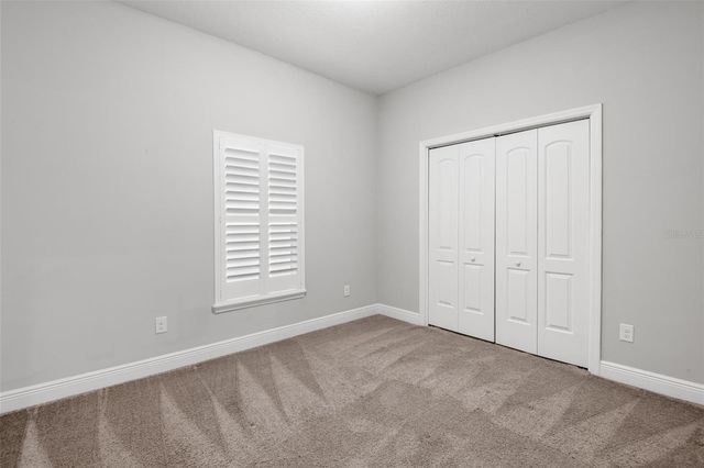 260 SW LINCOLN CIRCLE N, St Petersburg, FL 33703