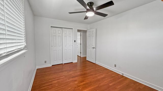 1351 Luckee Avenue, Heath, OH 43056
