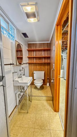 1351 Luckee Avenue, Heath, OH 43056