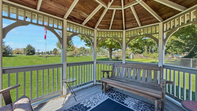 1351 Luckee Avenue, Heath, OH 43056