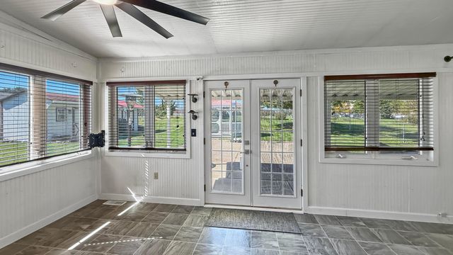 1351 Luckee Avenue, Heath, OH 43056