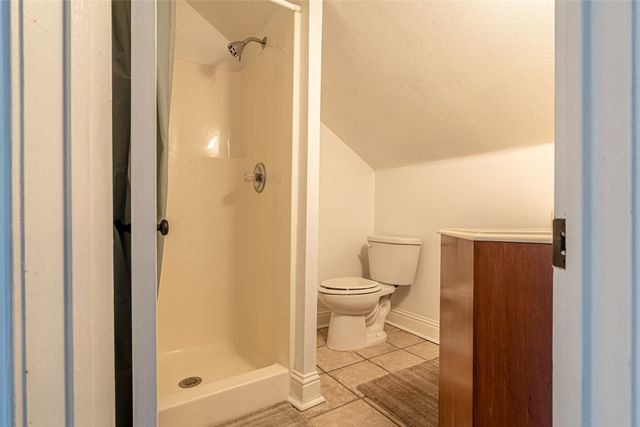 1620 Clover Lane, Fort Worth, TX 76107