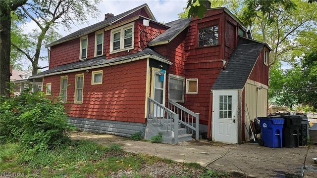 9016 Harris Avenue, Cleveland, OH 44104