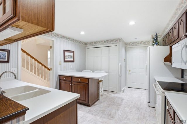 113 Southwick Drive, Orchard Park, NY 14127