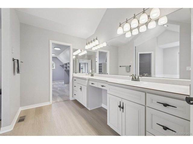 561 Breckenridge Dr, Broomfield, CO 80020