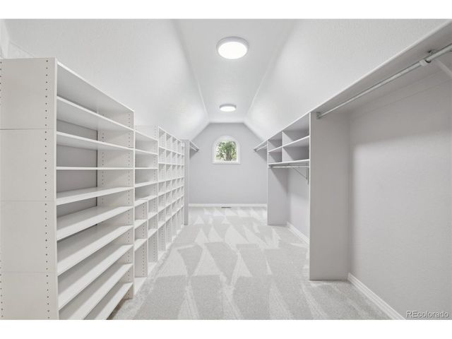 561 Breckenridge Dr, Broomfield, CO 80020