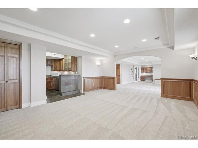 561 Breckenridge Dr, Broomfield, CO 80020