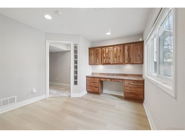 561 Breckenridge Dr, Broomfield, CO 80020