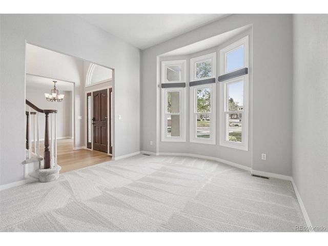 561 Breckenridge Dr, Broomfield, CO 80020