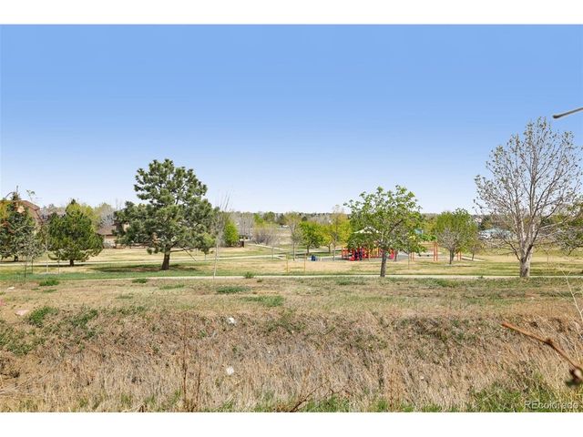 561 Breckenridge Dr, Broomfield, CO 80020