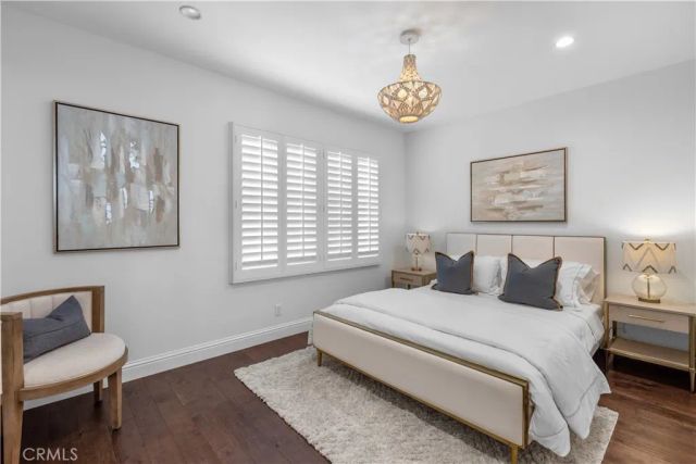 7840 Woodlake Avenue, West Hills, CA 91304