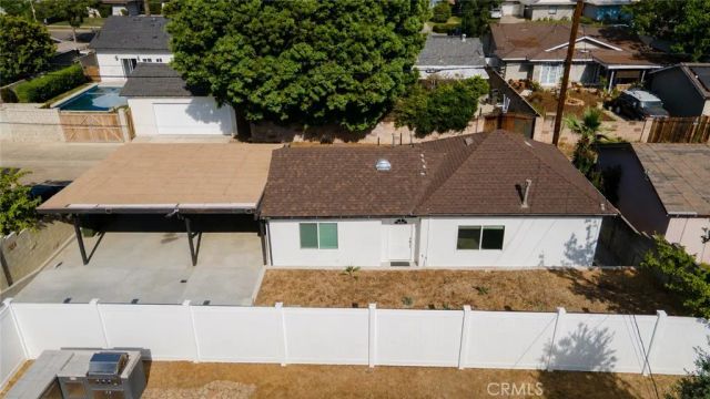 7840 Woodlake Avenue, West Hills, CA 91304