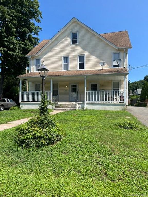 27 Washington Avenue, Sloatsburg, NY 10974