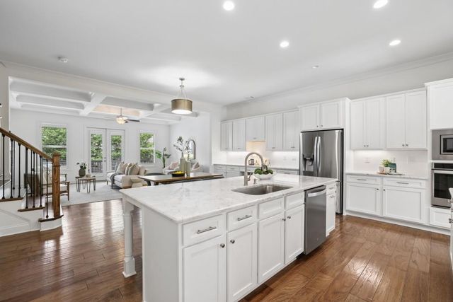 2422 Skyland Way NE, Brookhaven, GA 30319