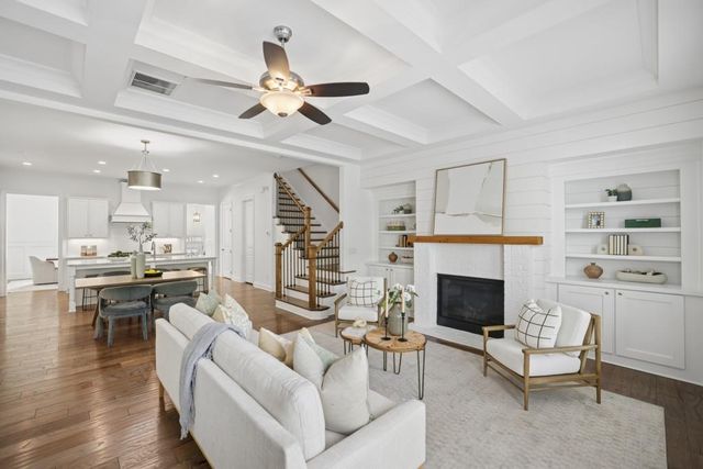 2422 Skyland Way NE, Brookhaven, GA 30319