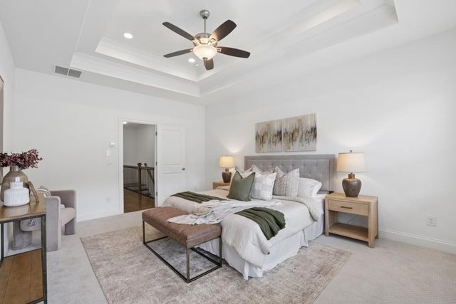 2422 Skyland Way NE, Brookhaven, GA 30319