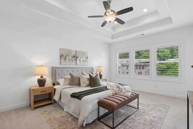 2422 Skyland Way NE, Brookhaven, GA 30319
