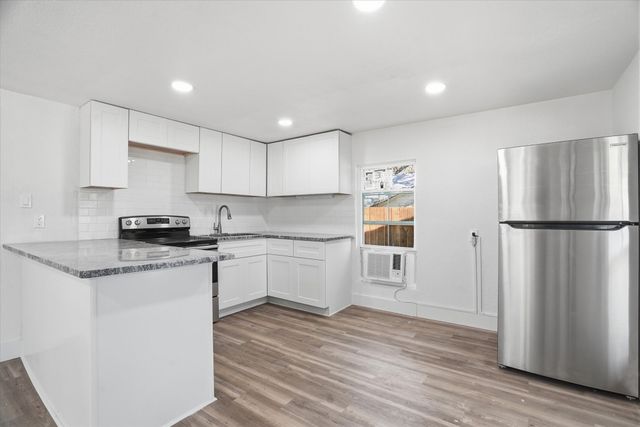 613 Bryan Street, Weatherford, TX 76086