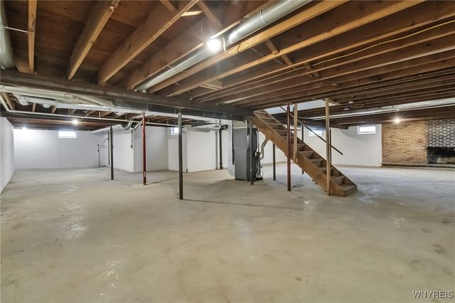 102 Scamridge, Amherst, NY 14221