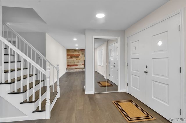 102 Scamridge, Amherst, NY 14221