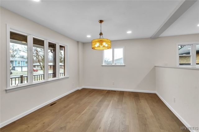 102 Scamridge, Amherst, NY 14221