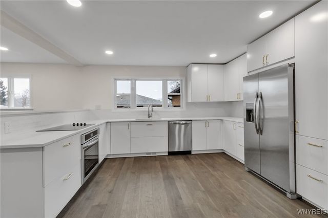 102 Scamridge, Amherst, NY 14221