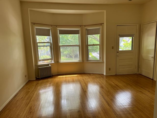1462 Wilmette Avenue 2, Wilmette, IL 60091