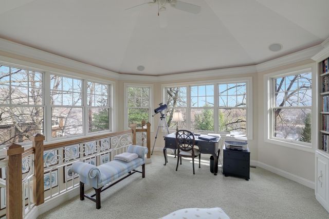 15330 Masons Pointe, Eden Prairie, MN 55347