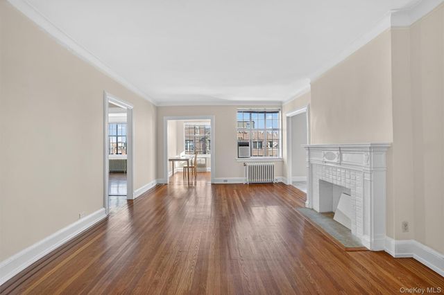 292 Main Street 6A, White Plains, NY 10601